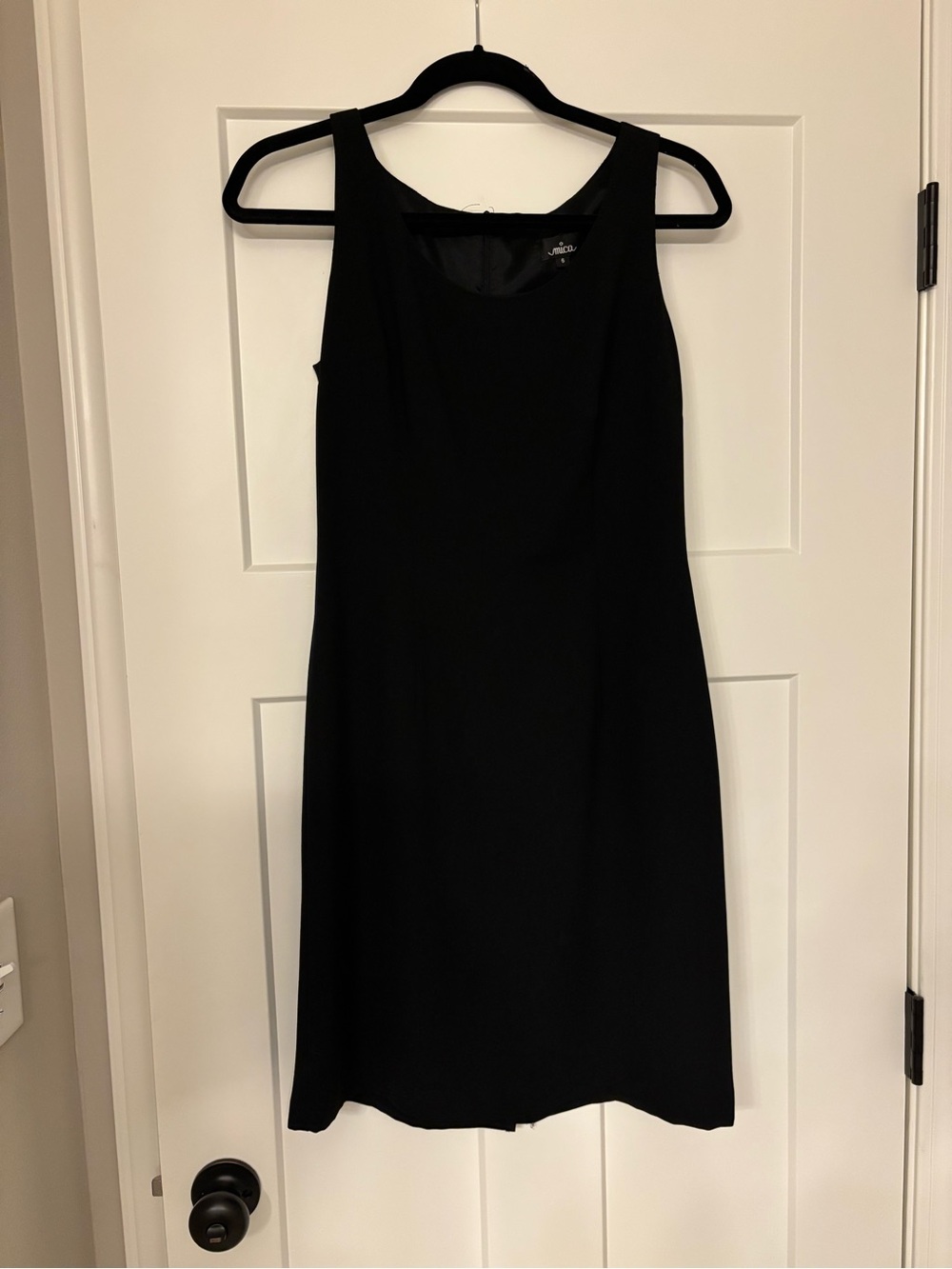 Sleeveless Black Midi Shift Dress